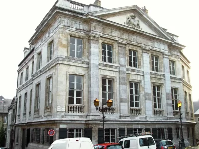 LE-PALAIS-IMPERIAL_352616
