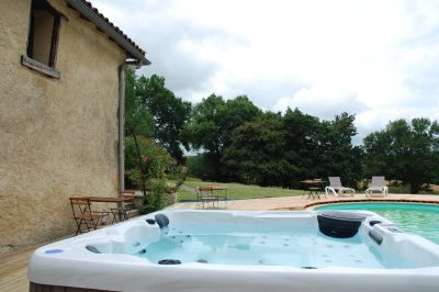 LES-BULLES-PERCHEES-DE-LARTIGUE_53242