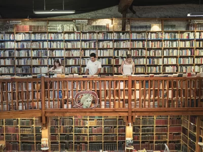 LIBRAIRIE-ANCIENNE-8211-LE-TROUVE-TOUT-DU-LIVRE_704313