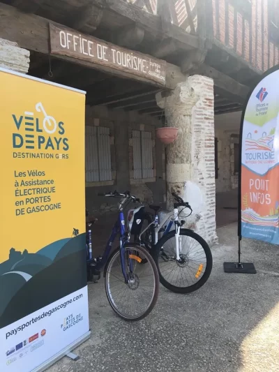 LOCATION-DE-VELOS-A-ASSISTANCE-ELECTRIQUE_411077