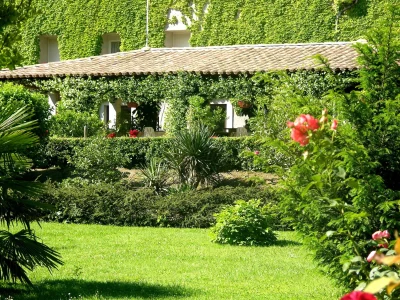 LOGIS-HOTEL-LES-NORIAS-8211-Cazilhac_2690764