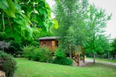 La-Cabane-de-Ouetou-proche-de-Sarlat_112138