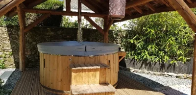 La-Cabane-des-Colibris-8211-Rieupeyroux_2228000