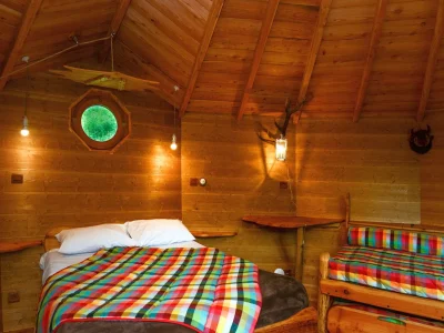 La-Cabane-perchee-8211-Esterencuby_3206431