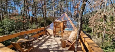 La-Cachette-8211-La-Pyramide-dans-les-Etoiles-8211-Riviere-sur-Tarn_2228016