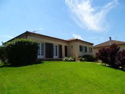 La-Chambre-d039hotes-Cote-jardin-8211-Agen_3222236
