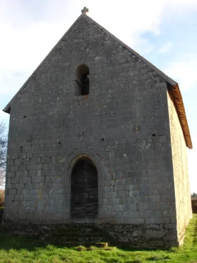 La-Chapelle-Medievale-De-Saint-Paul_550308