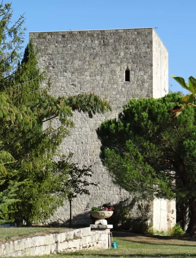 La-Croix-Blanche_497727