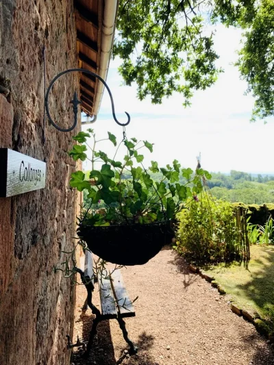 La-Douce-France-8211-Collonges-la-Rouge_2022306