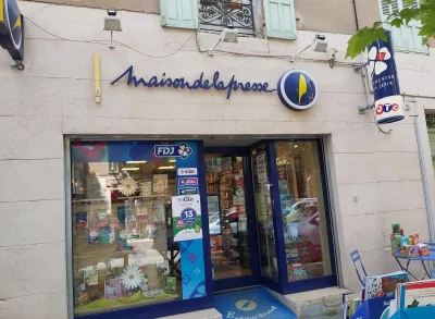La-Maison-de-la-Presse-8211-Chrysalivres-8211-Fuveau_2344890