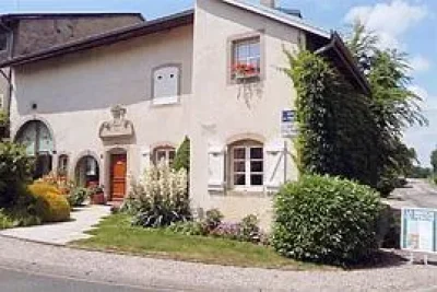 La-Maison-du-Peintre-Gilles-Fabre-8211-Repaix_3090830