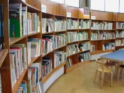 La-Petite-Bibliotheque-Ronde_370704