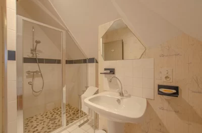 La-Petite-Maison_843420