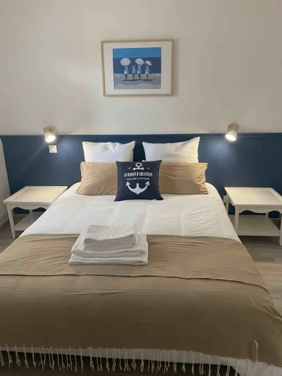 La-Porte-Bleue-8211-Le-Porge_2895588
