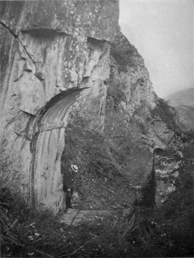 La-Porte-romaine-de-Bons_349867