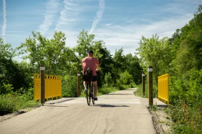 La-So-Velo-8211-voie-verte-des-Landes-a-la-Garonne_1047674
