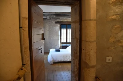 La-Tour-Duguesclin-8211-Studio-8211-Chauvigny_2176087