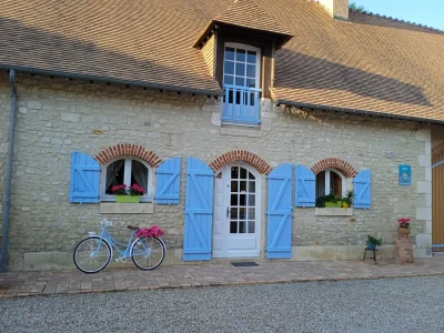 La-Villa-Menardi-8211-Saint-Germain-du-Puy_3827875