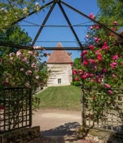 La-Voliere-8211-Ainay-le-Vieil_1638448