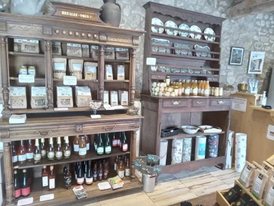 La-boutique-du-Chateau-de-Carneville-8211-Carneville_3512768