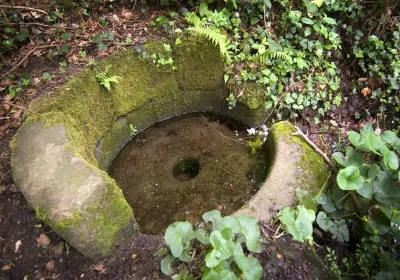La-fontaine-des-Galeux-8211-Saint-Silvain-Montaigut_2632522