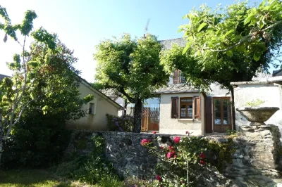 La-maison-des-frenes-8211-Condom-d039Aubrac_2245747