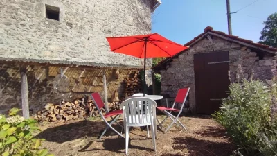 La-petite-maison-de-Montayaud-8211-Saint-Junien-la-Bregere_3765928