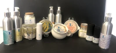 Laura039s-Soap-8211-Cosmetiques-naturels-transformation-plantes-sauvages-et-a-parfum-8211-Le-Dorat_3427121