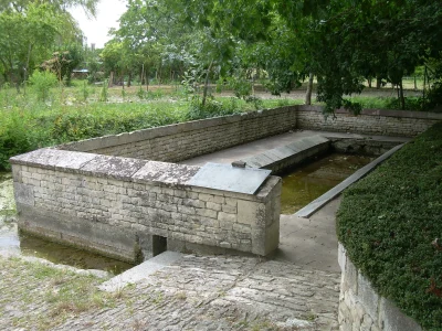 Lavoir-abreuvoir-de-Richebert-8211-Saint-Georges-de-Rex_2472870