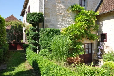 Le-Chateau-de-Busqueilles-8211-La-Familiale-8211-Autoire_2819372