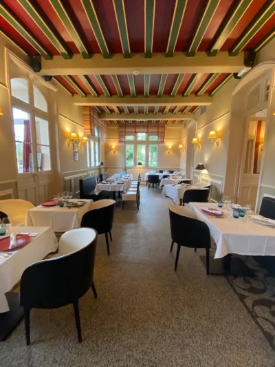 Le-Domaine-des-Roches-Restaurant-Le-sequoia-8211-Briare_1638089
