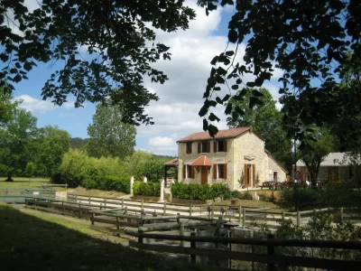 Le-Gue-de-la-Roche_483752
