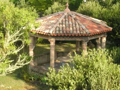Le-Jardin-de-Casaque-8211-Lugos_1477571