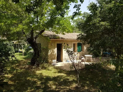 Le-Jas-de-la-Jacourelle-8211-La-Roque-d039Antheron_2684422