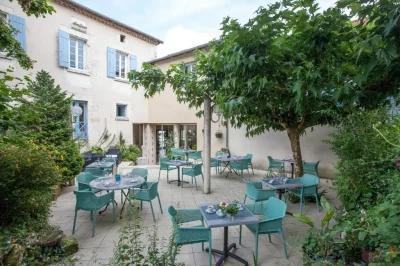 Le-Lion-d039Or-8211-Manzac-sur-Vern_3187654