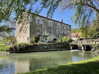 Le-Moulin-de-Moquesouris-8211-Nazelles-Negron_2493955