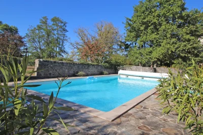 Le-Peyroux-en-Limousin-8211-Condat-sur-Vienne_3674918