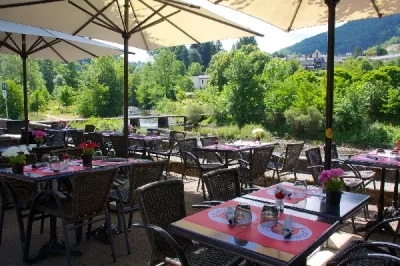 Le-Quai-West-8211-Entraygues-sur-Truyere_2235309