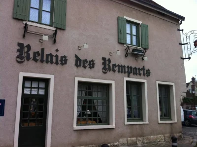 Le-Relais-des-Remparts-8211-Nogent-le-Roi_3507055