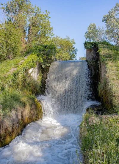 Le-canal-des-Alpines-8211-Saint-Remy-de-Provence_2126798