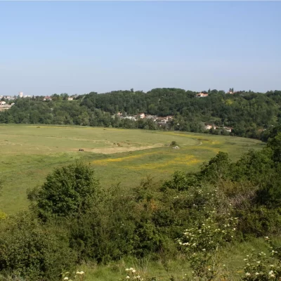 Le-coteau-et-la-prairie-du-Chatelier_575632