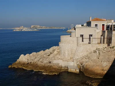Le-maregraphe-de-Marseille-un-patrimoine-historique-temoin-du-changement-climatique-8211-18-09-2025-8211-Le-Tholonet_2997238