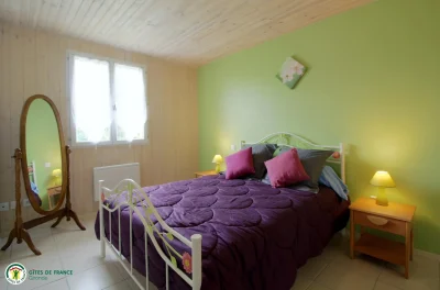 Le-papillon-vert-8211-Loupiac-de-la-Reole_2353103