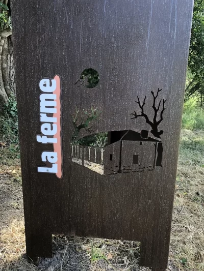 Le-sentier-decouvertes-de-la-Ferme-du-Parcot_1131585