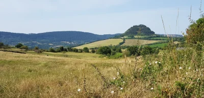 Le-truc-de-Grezes-et-la-Montagne-fendue-8211-Grezes_3748630