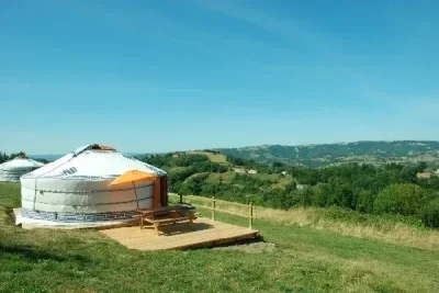Les-Yourtes-des-Jardins-de-la-Borie-8211-Auzits_2252868
