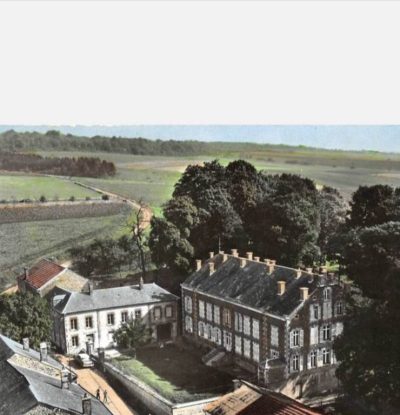 Les-anciennes-ecuries-du-chateau_150164