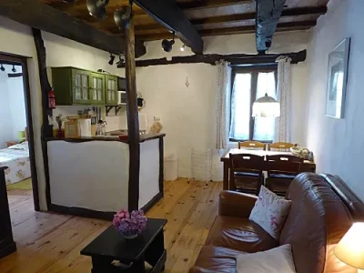 Les-gites-du-Bouyssou-8211-Les-100-Vallees-8211-Crespin_2245793