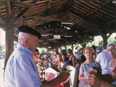 Les-jeudis-des-producteurs-et-artisans-locaux-marche-8211-04-09-2025-8211-Saint-Jean-Pied-de-Port_2985116