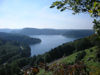 Les-lacs-de-Pierre-Percee-8211-Pierre-Percee_2583707